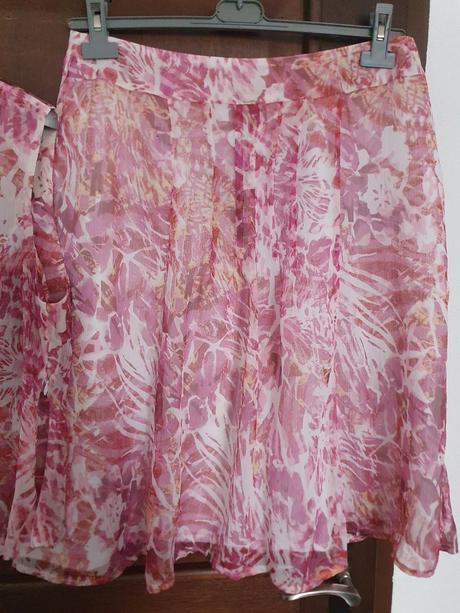 Letný set top a sukňa, 44