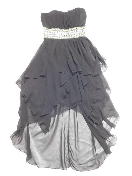 Velmi pekne šaty, s