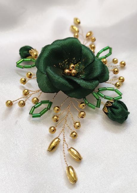 Saténová kamélia, 