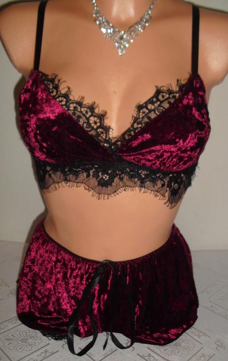Luxusny zamatovy sexy setik, s