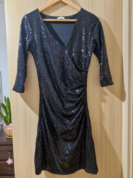 Flitrovane saty, cubus,s