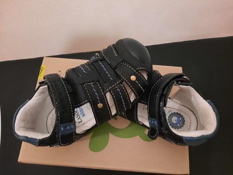 Sandalky lasocki, lasocki,21