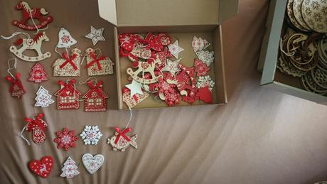 Vianočné ozdoby rozne, 