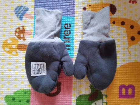 Rukavice, little people,86