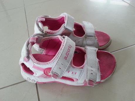 Sandálky , authority,30