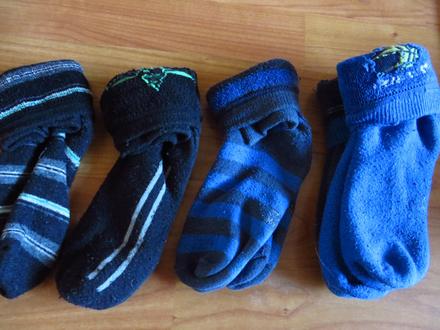 Chlapčenské hrubé ponožky - veľ. 31-34, 32