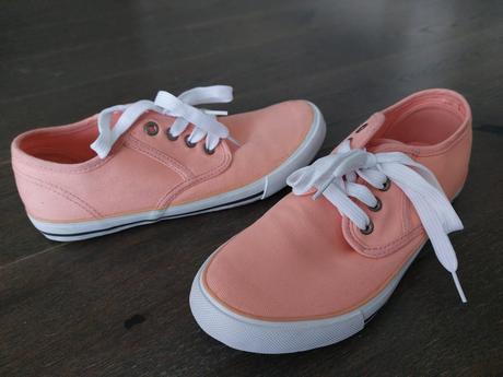 1x pouzite platene tenisky v.36 super stav, 36