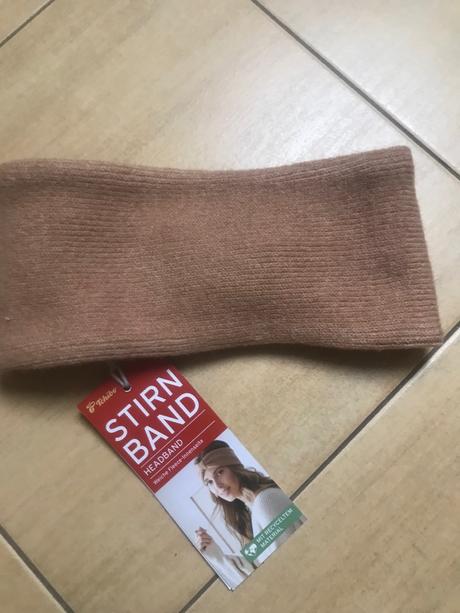 Čelenka na zimu, tchibo