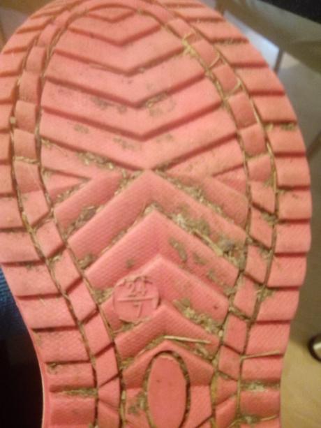 Cizmičky, lupilu,24