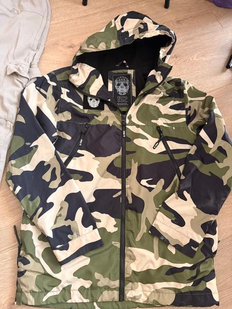 Balík oblečenia c.152, 140–152