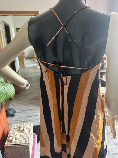 Prúžkované šaty, age,m