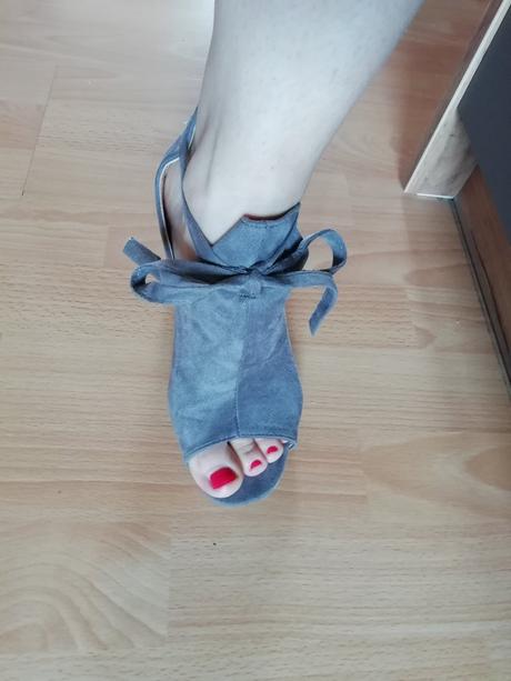 Topánky s otvorenou špičkou, 37