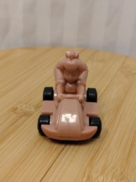 Zberateľs merch autíčko pink gold peach mario kart,