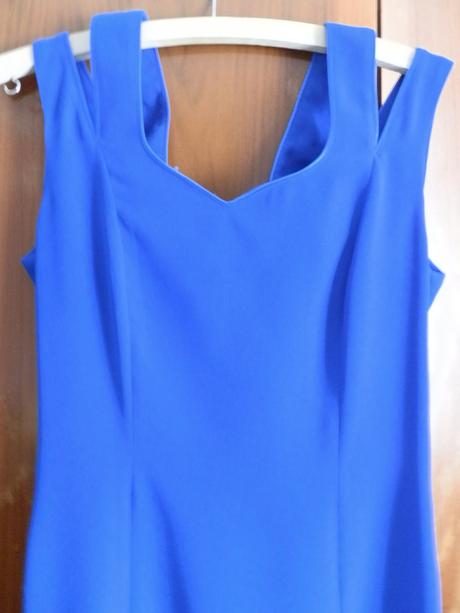 Spoločenské šaty, 38