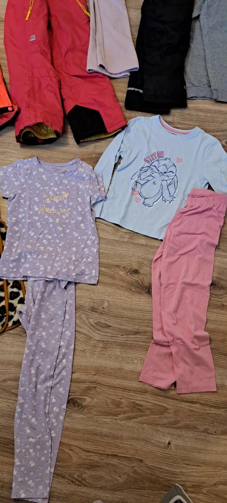 Veľký balík oblečenia pre dievčatko 122-128, 122–134