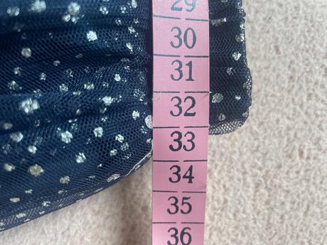 Dievčenská sukňa, 164