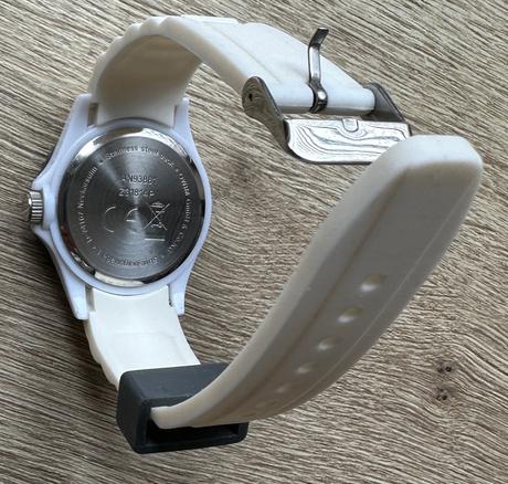 Športové unisex nemecké hodinky za 20eur, 