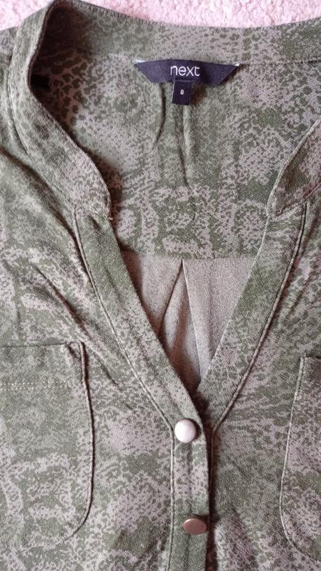 Zelená tunika next, č. 36, hadí vzor, top stav, next,36