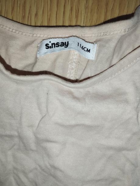 Bledoružové tričko so zaujímavým zadným dielom, sinsay,116