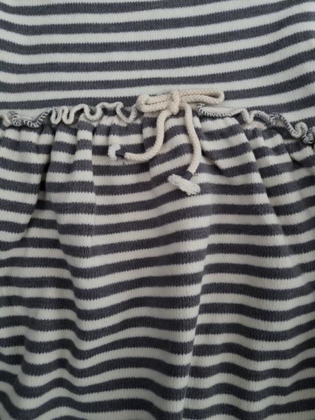 Mierne hrubšie šaty, zara,74