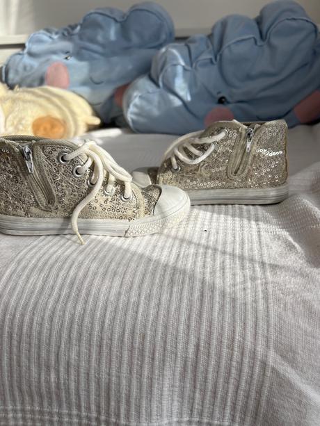 Dievčenské tenisky veľkosť 25, rtx,25