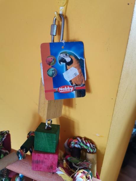 Obrovska hračka pre papagáje, 