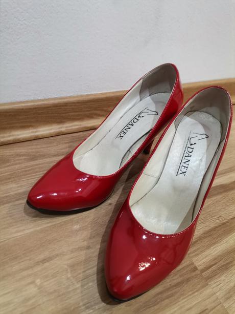 Lakované lodičky, 39