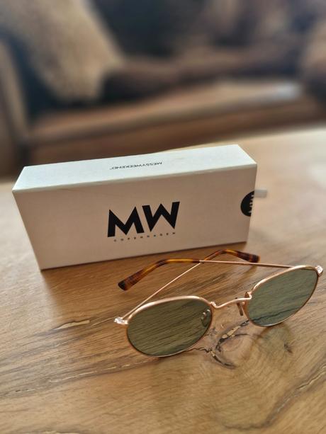 Slnečné okuliare messyweekend, 