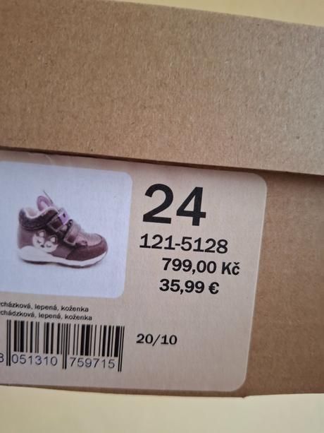 Prechodné topánky, baťa,24