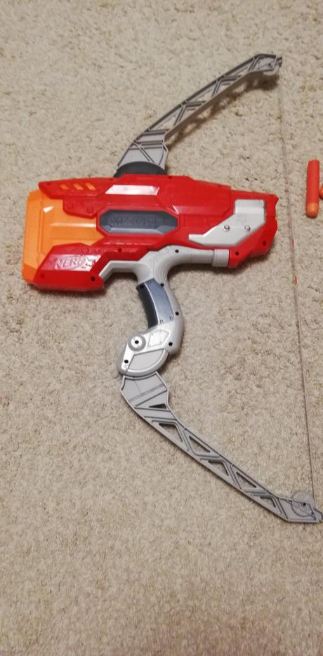 Nerf zbraň,