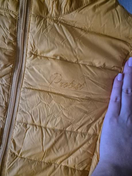 Dievčenská ľahká bunda, 140