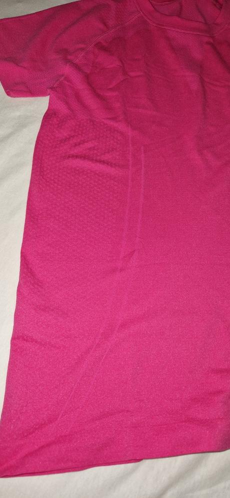 Športove tričko, 38