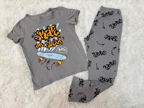 Pyžamo 4ks, sinsay,146