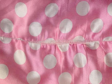 Karnevalové šaty jahoda veĺ. 44-46 a, 