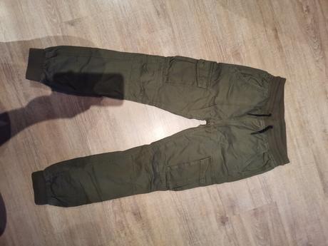 Zateplené nohavice, chapter young,158