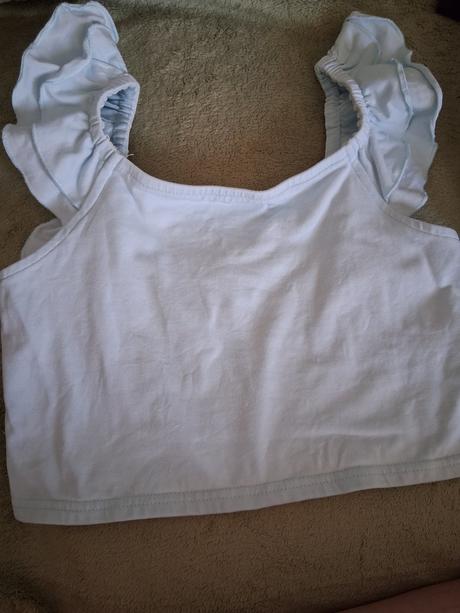 Coop top, reserved,152