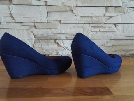 Kralovsky modre topanky, 39