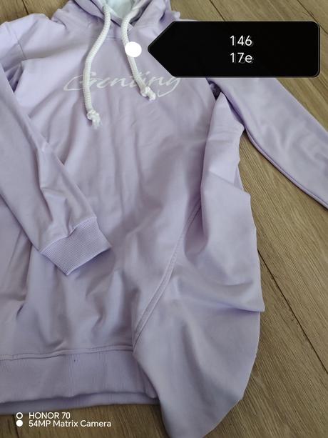 Krásne genting mikinošaty, 146