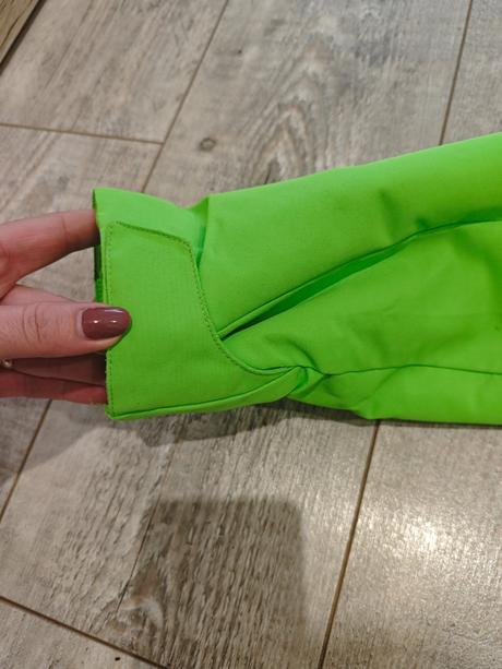 Lyžiarska bunda, 152