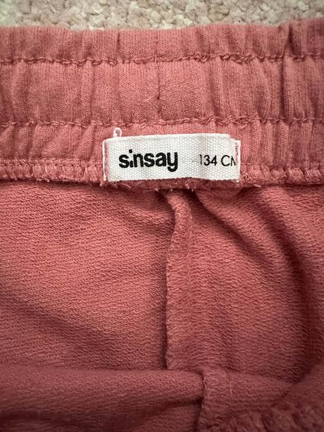 Dievčenské tepláky s patentom, sinsay,134