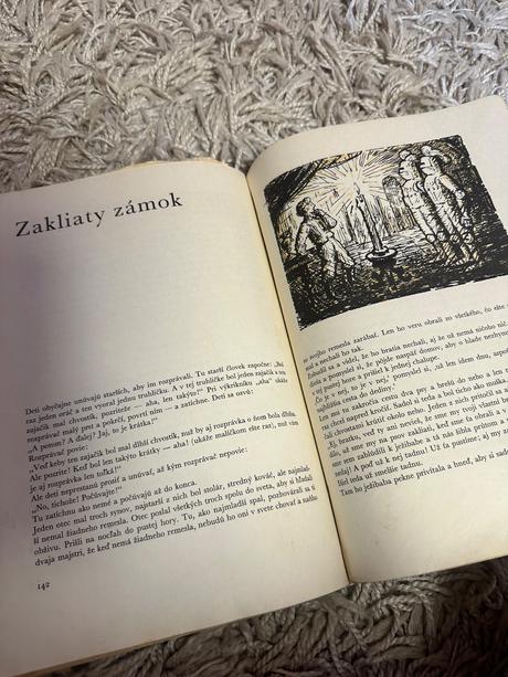 2x staré rozprávkové knihy mladé letá, 