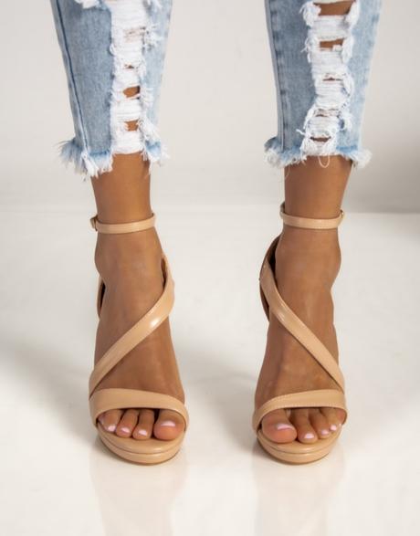 Béžové sandále na vysokom opätku, 39