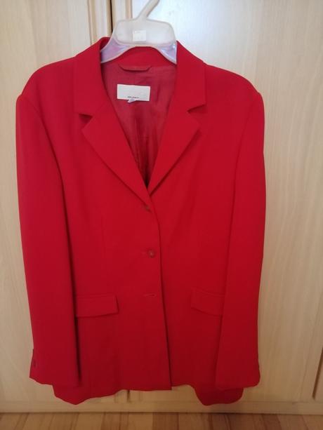 Dámske  červené sako 38, s