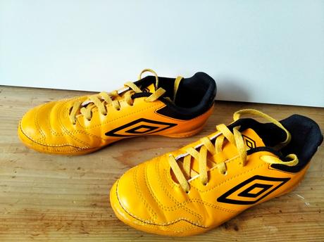 Halovky umbro, umbro,35