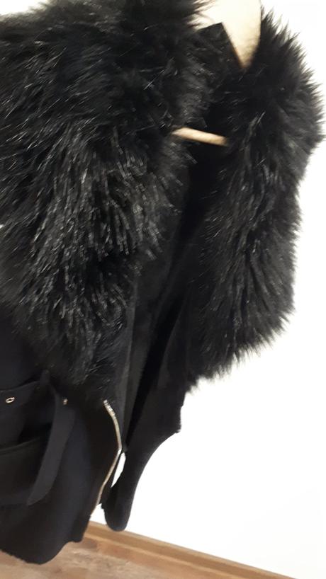 Vesta s kozušinou   s/m/l, f&f,m