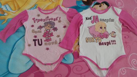 Dvojica body s nápisom, 74