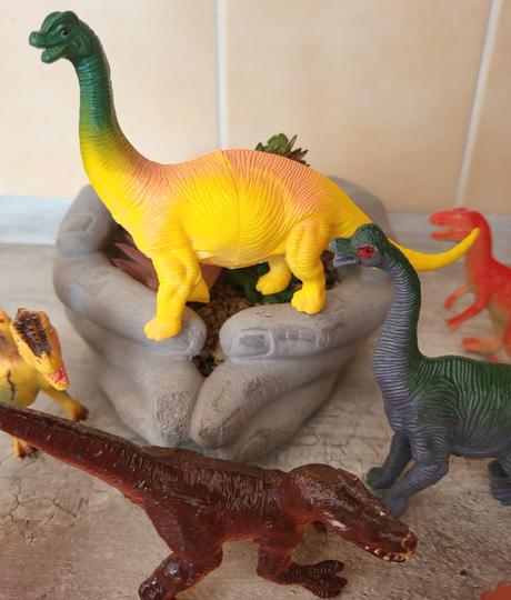 Dinosaury  - 9 kusov - stredná veľkosť, 