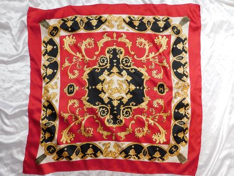 Kvalitná luxusna hodvabna elegantná šatka, l