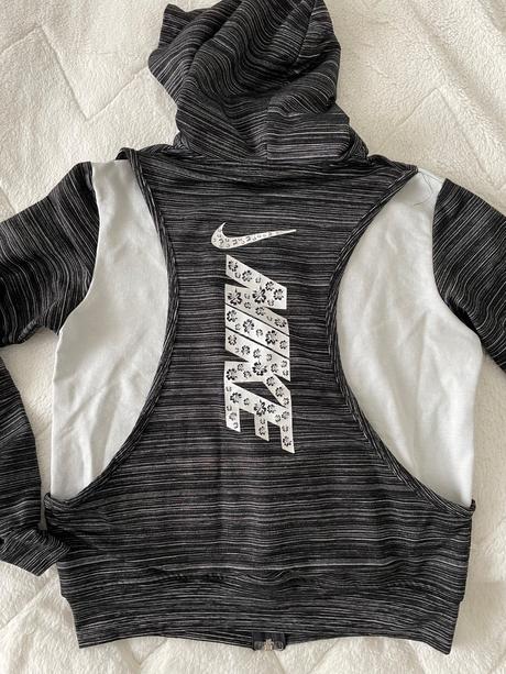 Mikina nike s kapucňou vel. s, nike,s