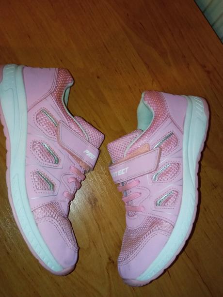 Púdrovo ružové tenisky, graceland,35